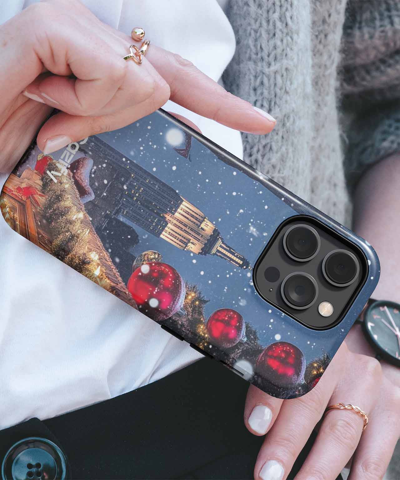 Glittering Snowy Empire State Wonder iPhone case Case Cazify - Delivery Canada