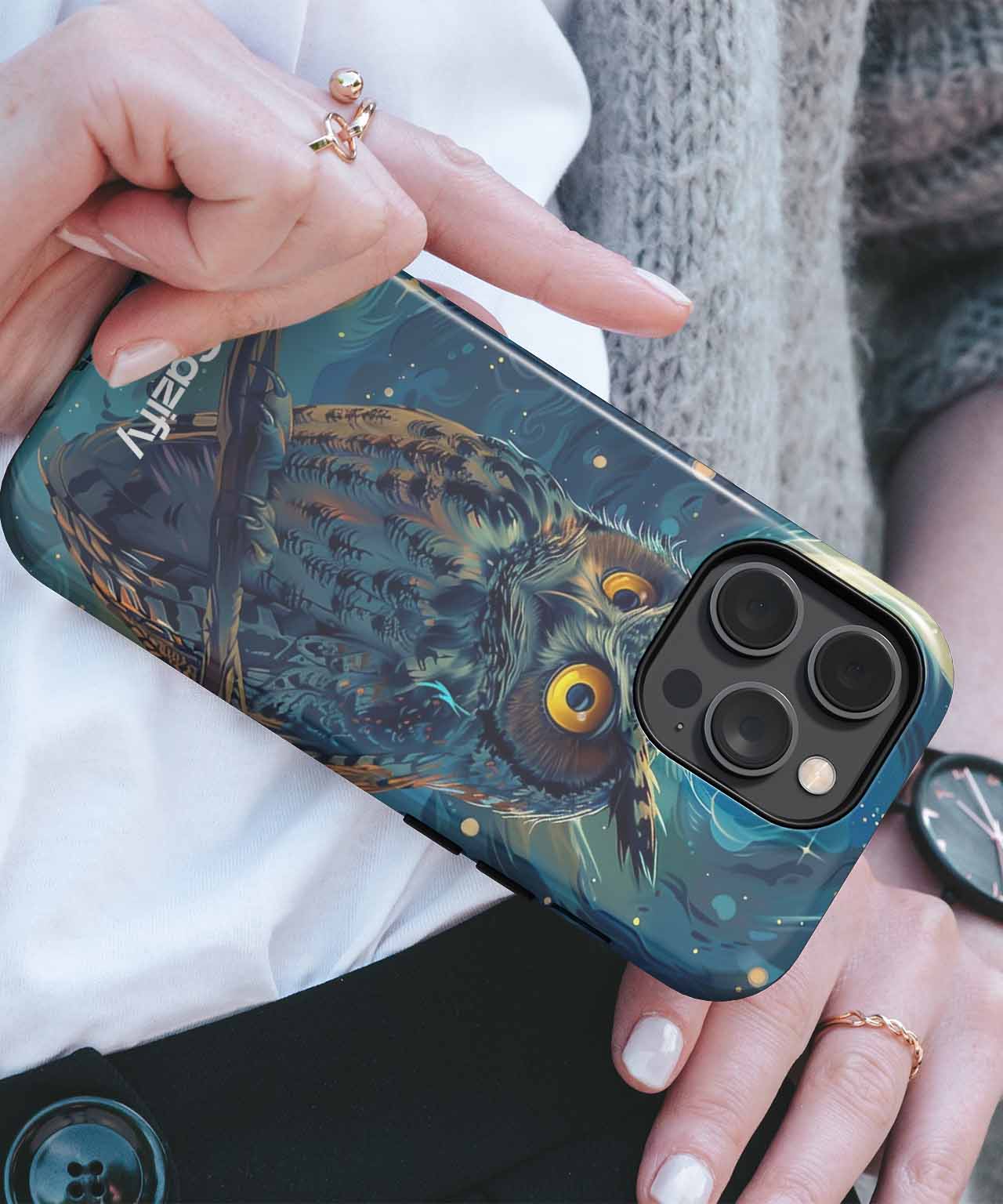 Wise Night Owl Watching Stars iPhone case Case Cazify - Delivery Canada