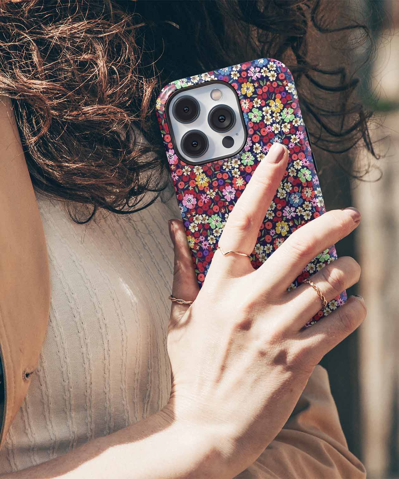 Cheerful Garden Party Floral Design iPhone case Case Cazify - Delivery Canada